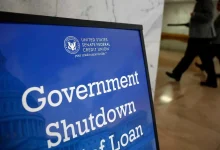 پایان تعطیلی دولت آمریکا؛ پروازها همچنان لغو می‌شوند