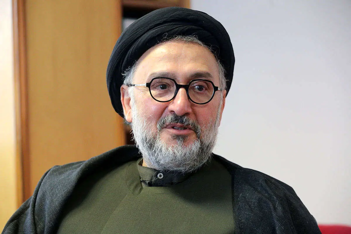 ابطحی: از رای به پزشکیان پشیمان نیستیم