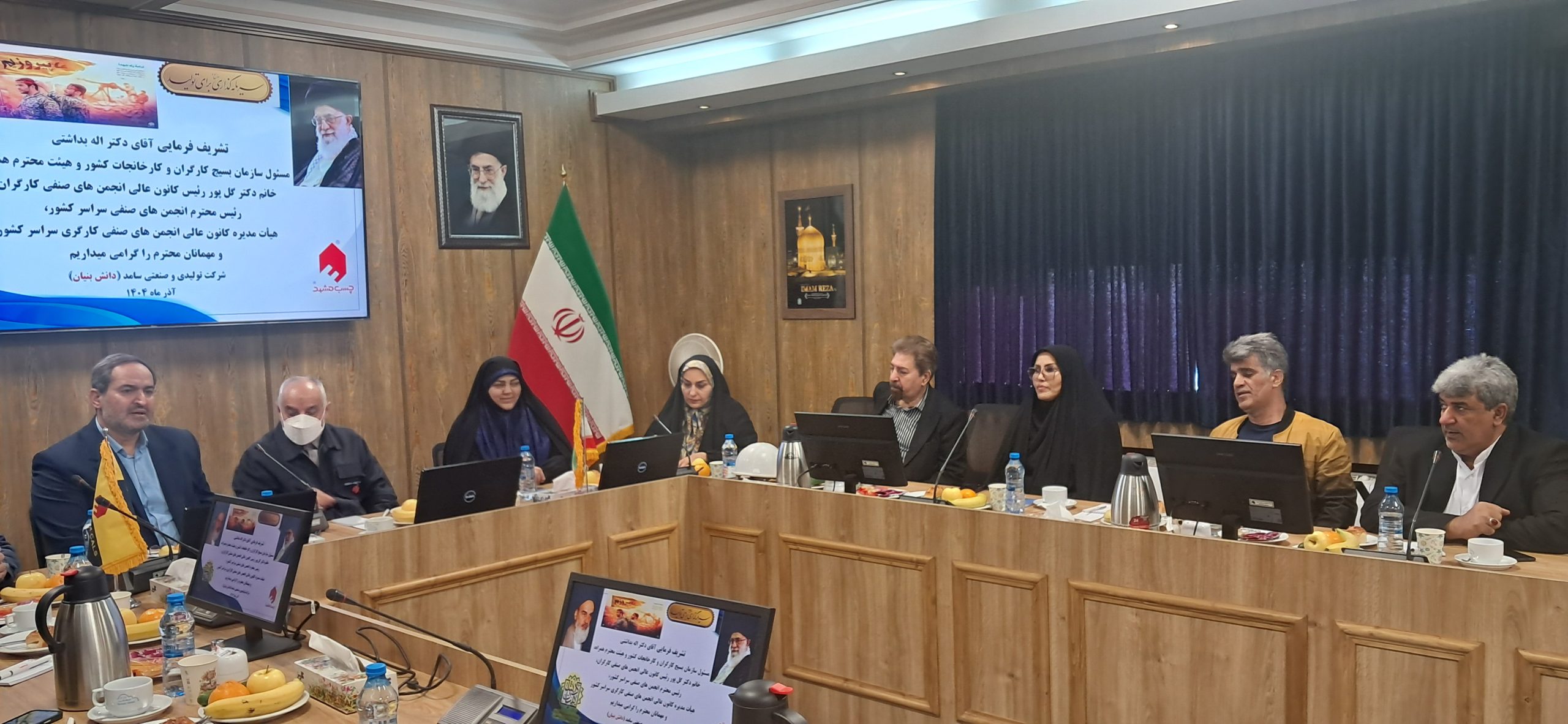 رییس بسیج کارگری و کارخانجات کشور: اقتصاد قوی بدون تولید و کارگران محقق نمی‌شود