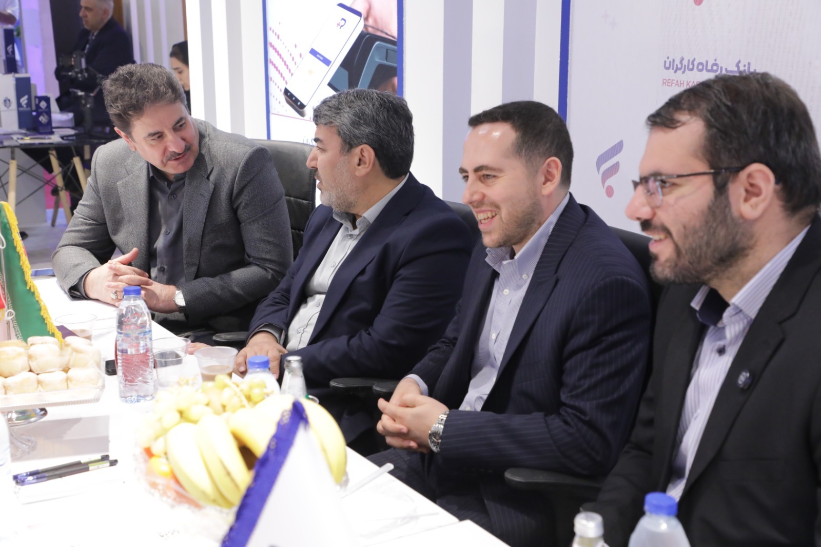 معرفی ابزارهای و محصولات نوین تامین مالی بانک رفاه در KishInvex 2025