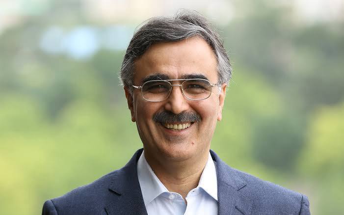 پس از افتخار دلار ۱۴۴ تومانی؛ فرزين در سمت خود ماندگار شد؟! / مقام بانک مرکزی میگوید فرزین امروز به همراه وزیر اقتصاد در جلسهای مصوباتی درمورد بازار ارز داشتهاند