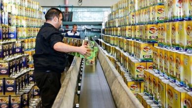 کمبود روغن خام ناشی از تأخیر بی سابقه در پرداخت مطالبات ارزی کارخانجات روغن نباتی است / کارخانه های روغن نباتی یا تعطیل شده اند یا در آستانه تعطیلی قرار دارند