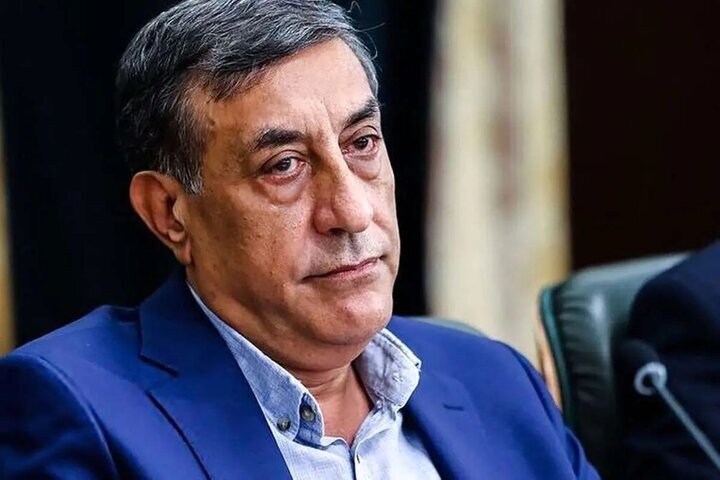 قائم پناه: اعتراض و صدای مردم را میشنویم و از گفتوگو استقبال میکنیم / بابت گرانیها و تورم نزدیک به ۴۰ درصدی از مردم عذرخواهی میکنیم / نه اینکه از تورم ۴۰ درصدی و افزایش نرخ دلار بی خبریم و آن را درک نمیکنیم، ما هم ناراحتیم