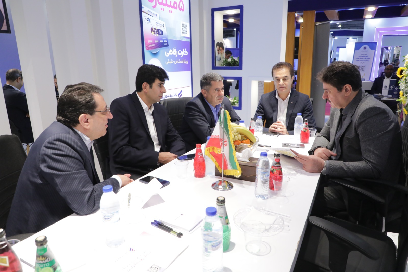 معرفی ابزارهای و محصولات نوین تامین مالی بانک رفاه در KishInvex 2025