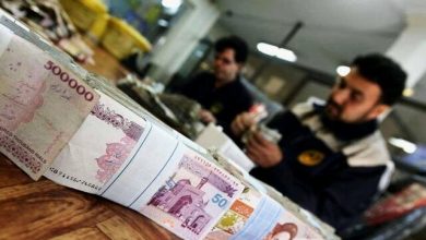 شکاف عیدی کارگران و کارمندان عمیق‌تر شد / مبلغ عیدی امسال چقدر است؟