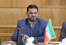 نماینده مجلس: آقای پزشکیان! نمی‌دانیم قسم حضرت عباس شما را باور کنیم یا دم خروس را/ ساخت مدرسه، آب در هاون کوبیدن است