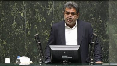 رئیس کمیسیون اجتماعی: آقای قالیباف خبر خوشی که دوستان برای هفته بعد دارند را به ملت و همکاران اعلام کنند/ شنیدم یکشنبه را تعطیل کردند؛ شوخی کردم