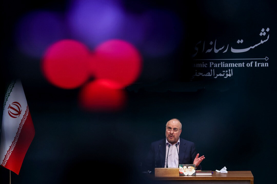 دومین نشست خبری محمدباقر قالیباف در مجلس شورای اسلامی آغاز شد