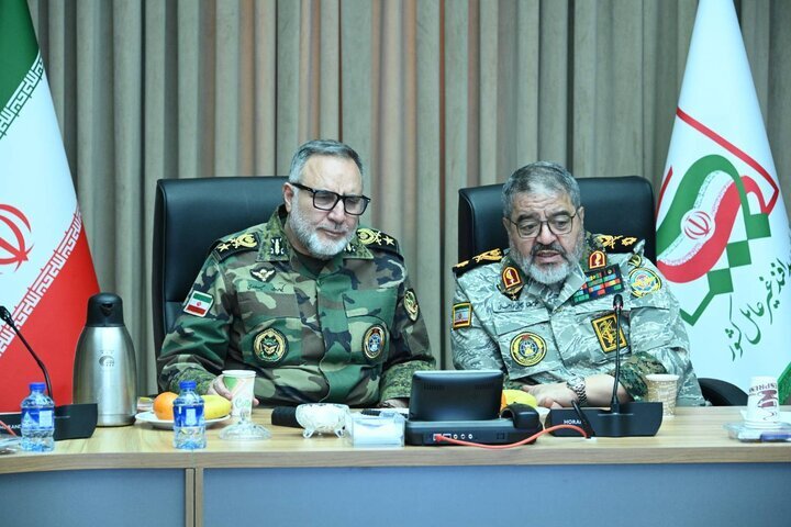 بازدید جانشین قرارگاه خاتمالانبیا از سازمان پدافند غیرعامل/ بررسی دستاوردها در مواجهه با تهدیدات نوین و رویدادهای اخیر از جمله جنگ ۱۲ روزه