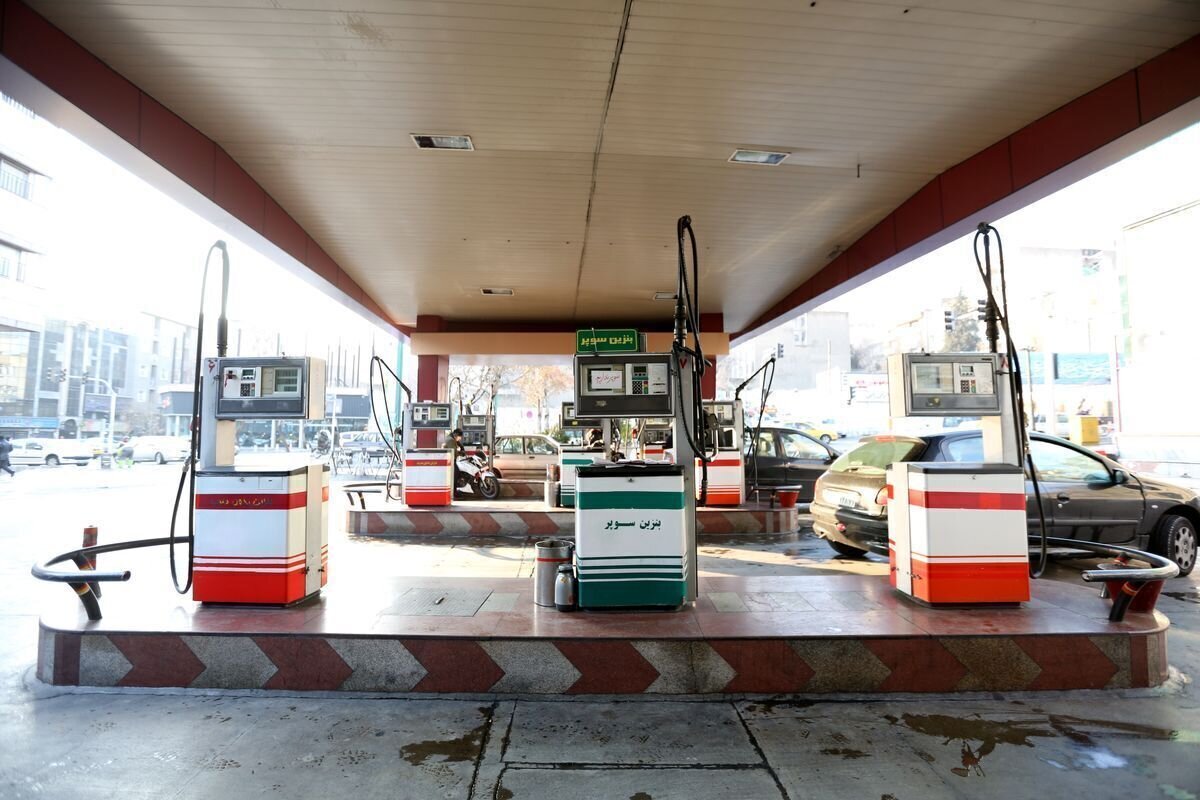 زمان عرضه بنزین ویژه در جایگاهها اعلام شد/ جزییات