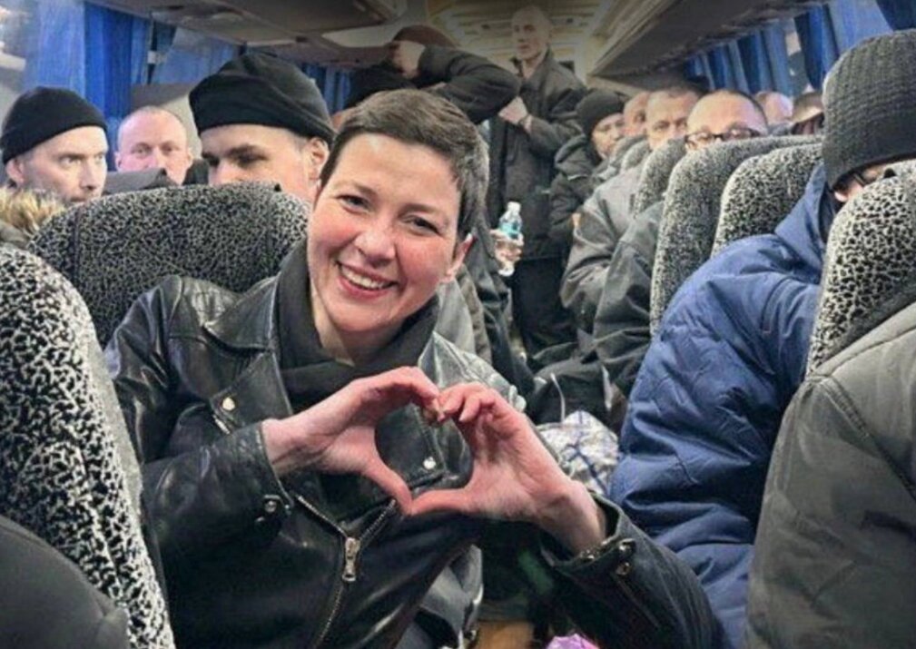 لوکاشنکو هم با ترامپ صلح کرد/ در پی لغو تحریم‌ آمریکا علیه بلاروس، لوکاشنکو ۱۲۳ زندانی سیاسی را آزاد و دیپورت کرد