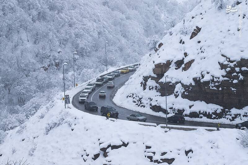 آخرین وضعیت ترافیکی و جوی جادهها اعلام شد/ بارش برف و باران در این محورها