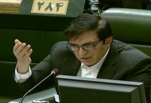 آقای قالیباف! با آجیل یک میلیون و ۲۰۰ هزار تومانی چگونه به مردم شب یلدا را تبریک بگوییم؟/ چرا وزیر اقتصاد و رئیس بانک مرکزی پاسخگو نیستند؟