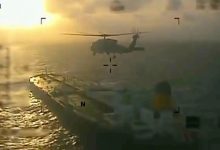 بلومبرگ: آمریکا نفتکش متعلق به چین را توقیف کرد/ نیویورک تایمز: نفتکش تحریم نبود!/ آمریکا: ما پیدا و متوقفتان می‌کنیم