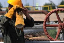 حقوق ۱۴۰۵ کارگران تا ۳۸ میلیون تومان بالا می‌رود؟/ عزیزی: گرانی‌ها ادامه پیدا کند، جمعیت فقیر ایران تا پایان سال به بالای ۵۵ میلیون نفر می‌رسد