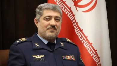 مقام ارشد ارتش: اجازه ندهیم بیگانگان به حریم کشور و خانواده‌ تعرض کنند/ نماینده ارامنه در مجلس: تعداد شهدای ارامنه نشانگر پیوند با ایران اسلامی است