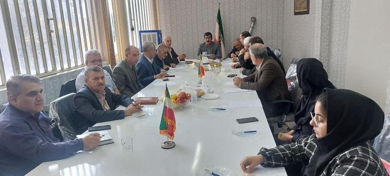 نشست فنی اجرای قرارداد جدید بیمه تکمیلی بازنشستگان تامین اجتماعی در استان لرستان