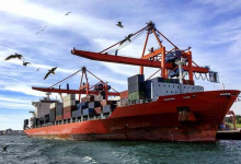 قوه قضاییه: یک کشتی خصوصی با حکم قضایی به سمت ایران هدایت شد