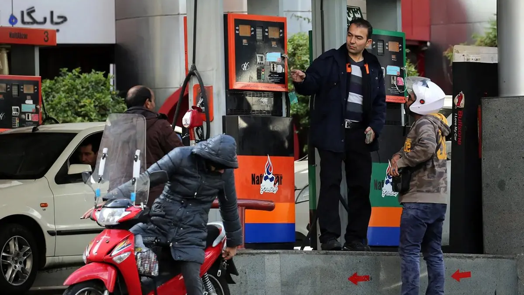 سهمیۀ بنزین ۱۵۰۰ تومانی فقط ۶ ماه قابل ذخیره است، مازاد بر آن به‌طور خودکار حذف می‌شود