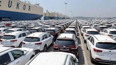 تعرفه واردات خودرو تا پایان ۱۴۰۵ اعلام شد/ خودروهای با حجم موتور بیش از ۳۰۰۰ سیسی، شامل ۱۶۵ درصد حقوق ورودی شدند