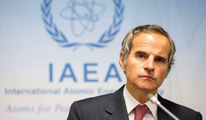 گروسی: تلاش میکنیم در خصوص پرونده هستهای ایران، به راهحلی پایدار دست یابیم/ مذاکرات جاری شامل بازیگرانی متعدد از جمله گفتوگو با ترامپ است/ مشکل هنوز حل نشده؛ بازرسان باید کار خود را بر اساس توافقات موجود، از سر گیرند