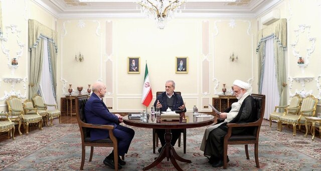 برگزاری جلسه سران قوا به میزبانی به میزبانی رئیسجمهور