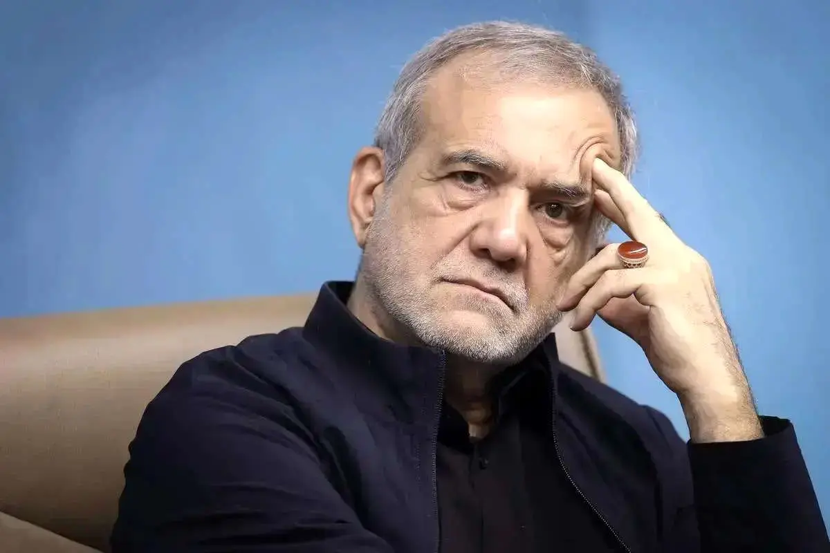 عیادت پزشکیان از سقاب اصفهانی (عکس)