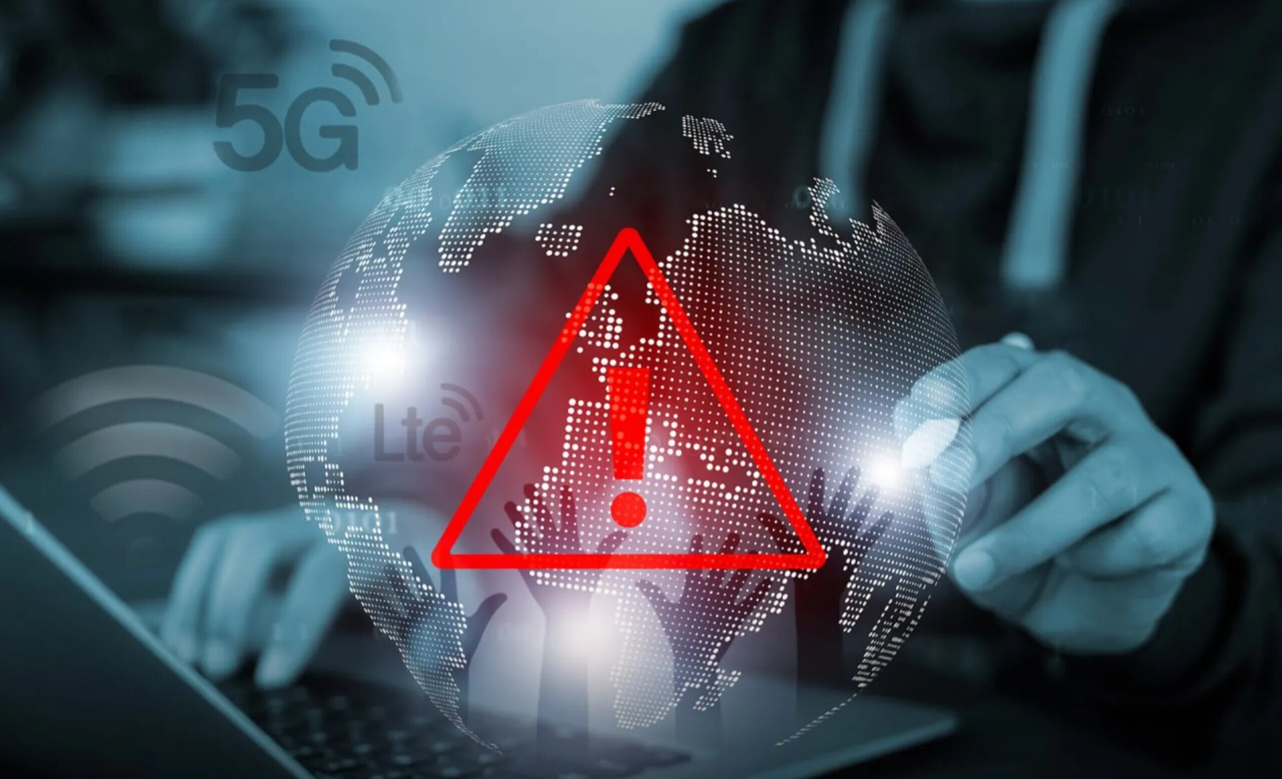 معاون وزیر ارتباطات: خسارت اختلال اینترنت روزانه بین ۴۰۰ تا ۶۰۰ میلیارد تومان تخمین زده می‌شود