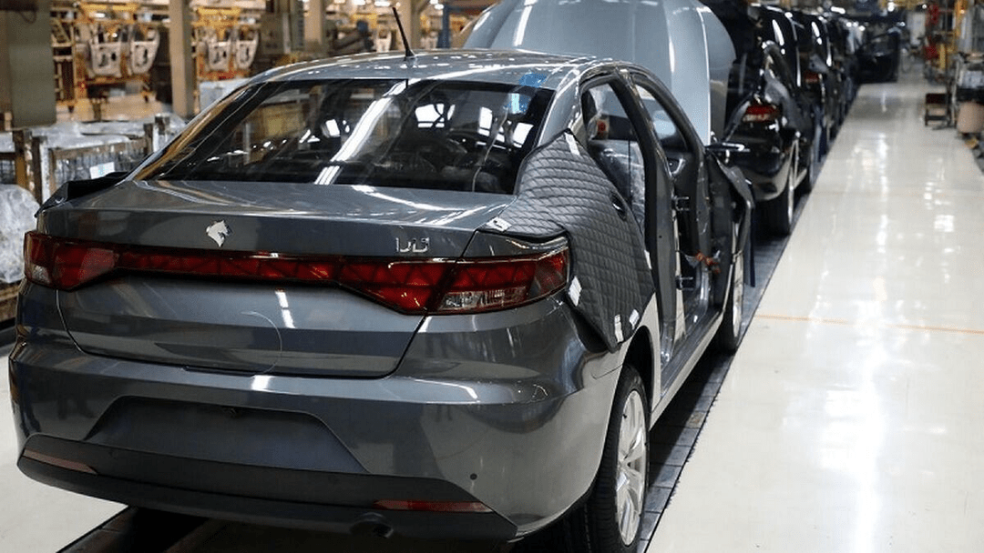 ایرانخودرو تهدید کرد: قیمتهای جدید تایید نشود، تولید را متوقف خواهیم کرد