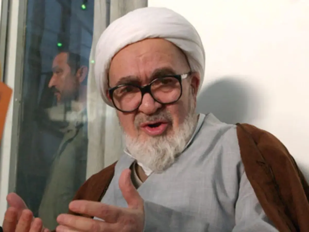 بازداشت موقت نوه و نتیجه آیتالله منتظری