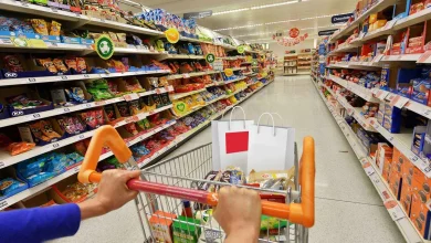 نظارت ویژه تعزیرات بر اجرای طرح کالا برگ در فروشگاهها