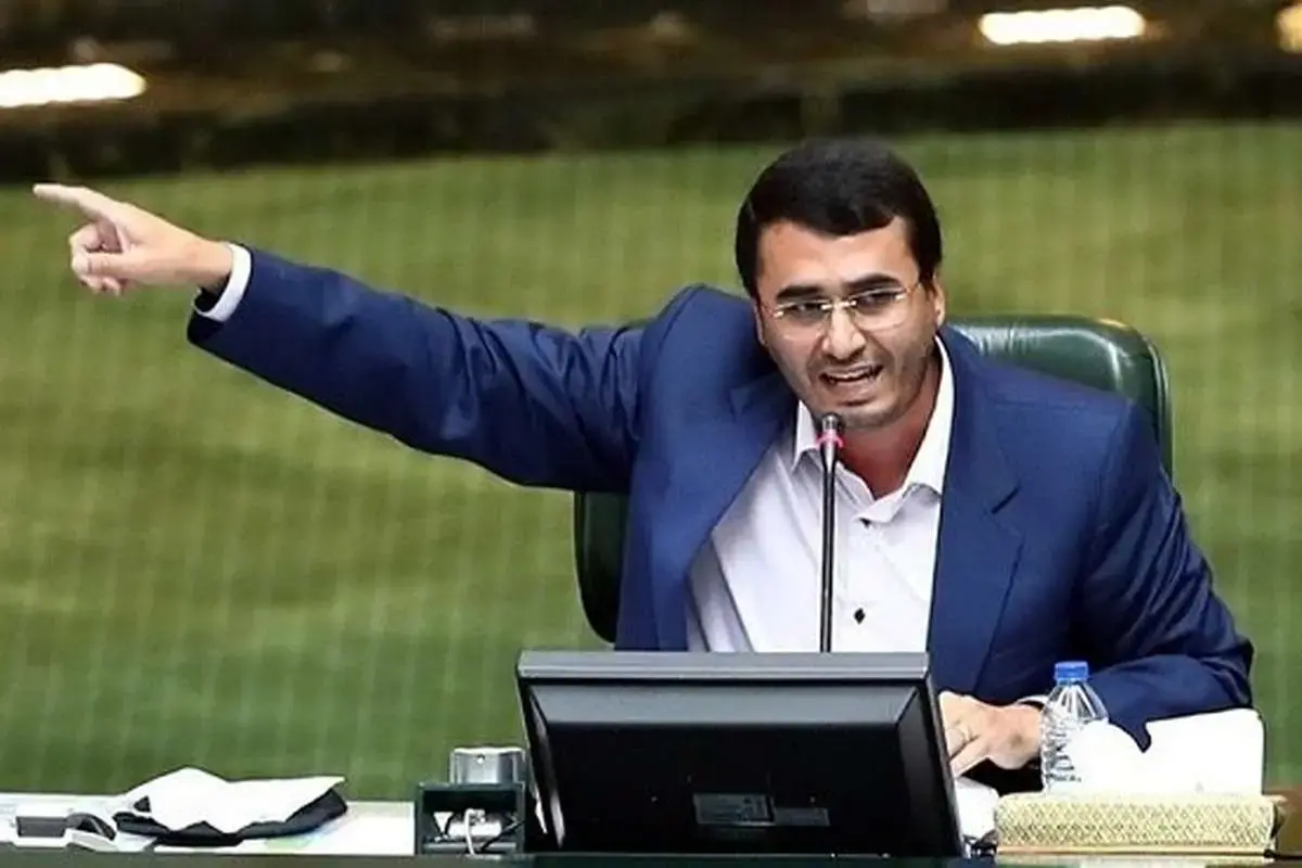 نماینده مجلس: رئیس جمهور از دایره مشاوران جعفر و اصغر بیرون بیاید/ خوشبختانه وزارت خارجه از مشاوران دولت تاثیر نمی‌گیرد