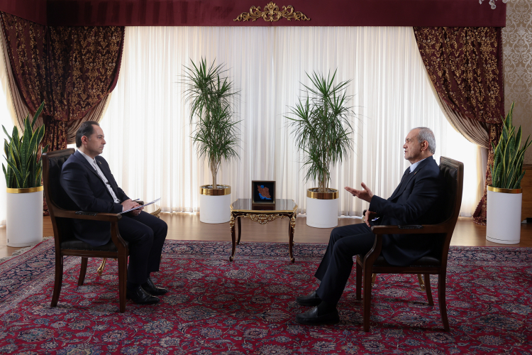 موضوع گفتگوی رئیس جمهور با مردم؛ از رخدادهای اخیر در فضای سیاسی کشور تا آخرین وضعیت اجرای طرح بزرگ اقتصادی دولت