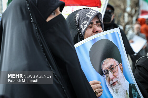 مراسم تشییع پیکرهای مطهر شهدای اغتشاشات تروریستی آمریکایی صهیونیستی