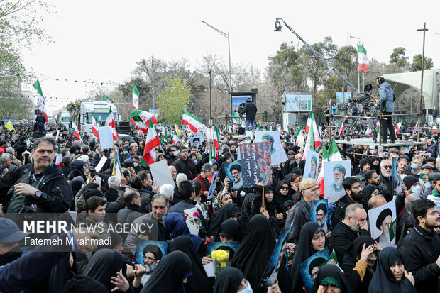 مراسم تشییع پیکرهای مطهر شهدای اغتشاشات تروریستی آمریکایی صهیونیستی