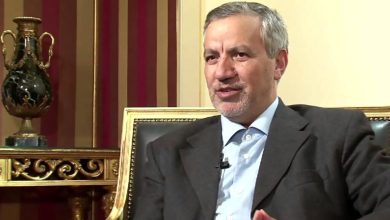 هشدار عطاءالله مهاجرانی درباره گفتگو با ویتکاف/ امری پسندیده اما دام!