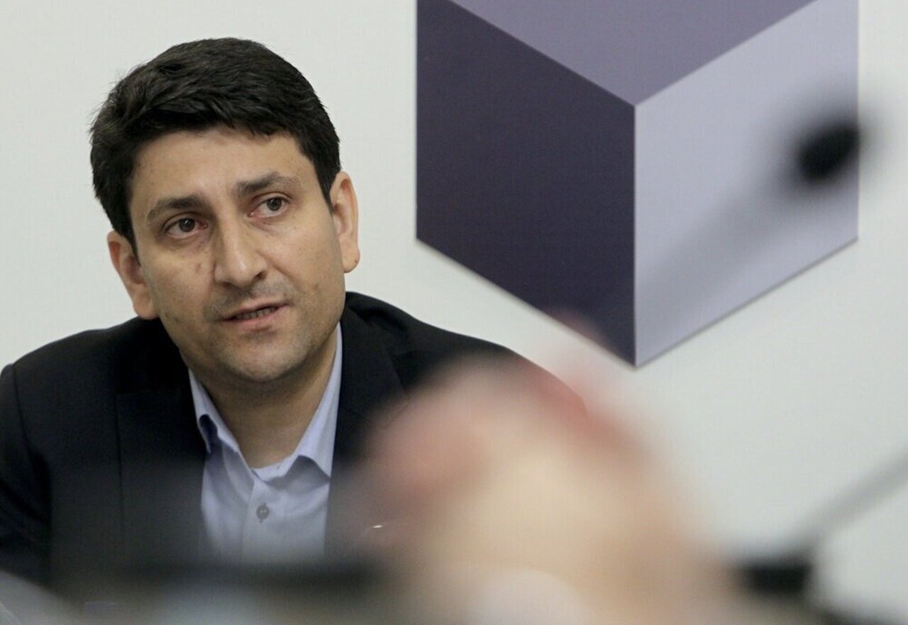 وزیر ارتباطات: بینیازی به اینترنت بینالملل شوخی تلخی است