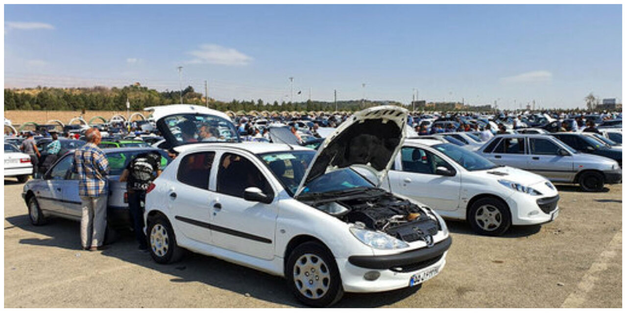 مخالفت شدید وزارت صمت با افزایش قیمت خودرو/ زارعی: منطبق با مقررات نیست