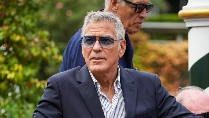 جورج کلونی پاسخی تند به حملات ترامپ داد: «باید آمریکا را دوباره عظیم کنیم؛ از نوامبر شروع می‌کنیم»