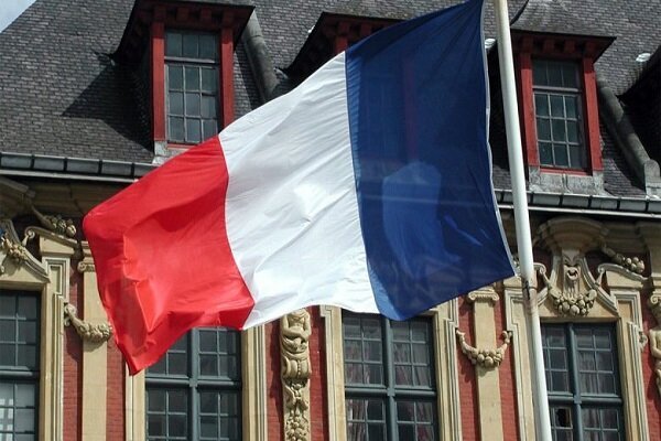 تصمیم مهم و تاریخی الیزه؛ فرانسه در آستانه خروج از ناتو