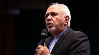 بیانیه تند دفتر ظریف در واکنش به ادعای یک نماینده در گفتگو با یک خارج نشین/ همراهی گروه‌های مدعی با مزدوران نشان دار خارج از کشور باعث زایش یک دروغ شد