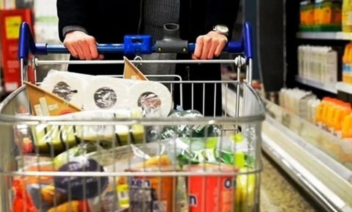 روند کاهشی قیمت مرغ، تخممرغ، شکر و روغن آغاز شد/ وزارت جهادکشاورزی: قیمت گوشت قرمز مصنوعی است