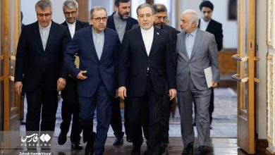 عکس/ نشست وزیر امور خارجه با سفرای خارجی مقیم تهران