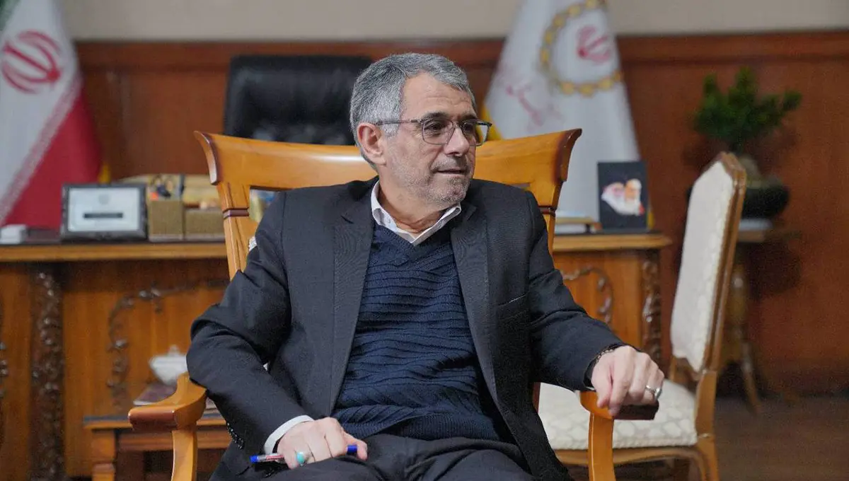 واگذاری ۷۰ همت دارایی مازاد؛ بانک ملی ایران الگوی موفق در خروج از بنگاه‌داری و حمایت از تولید/ حمایت از تولید و اشتغال گامی در جهت توسعه اقتصادی کشور