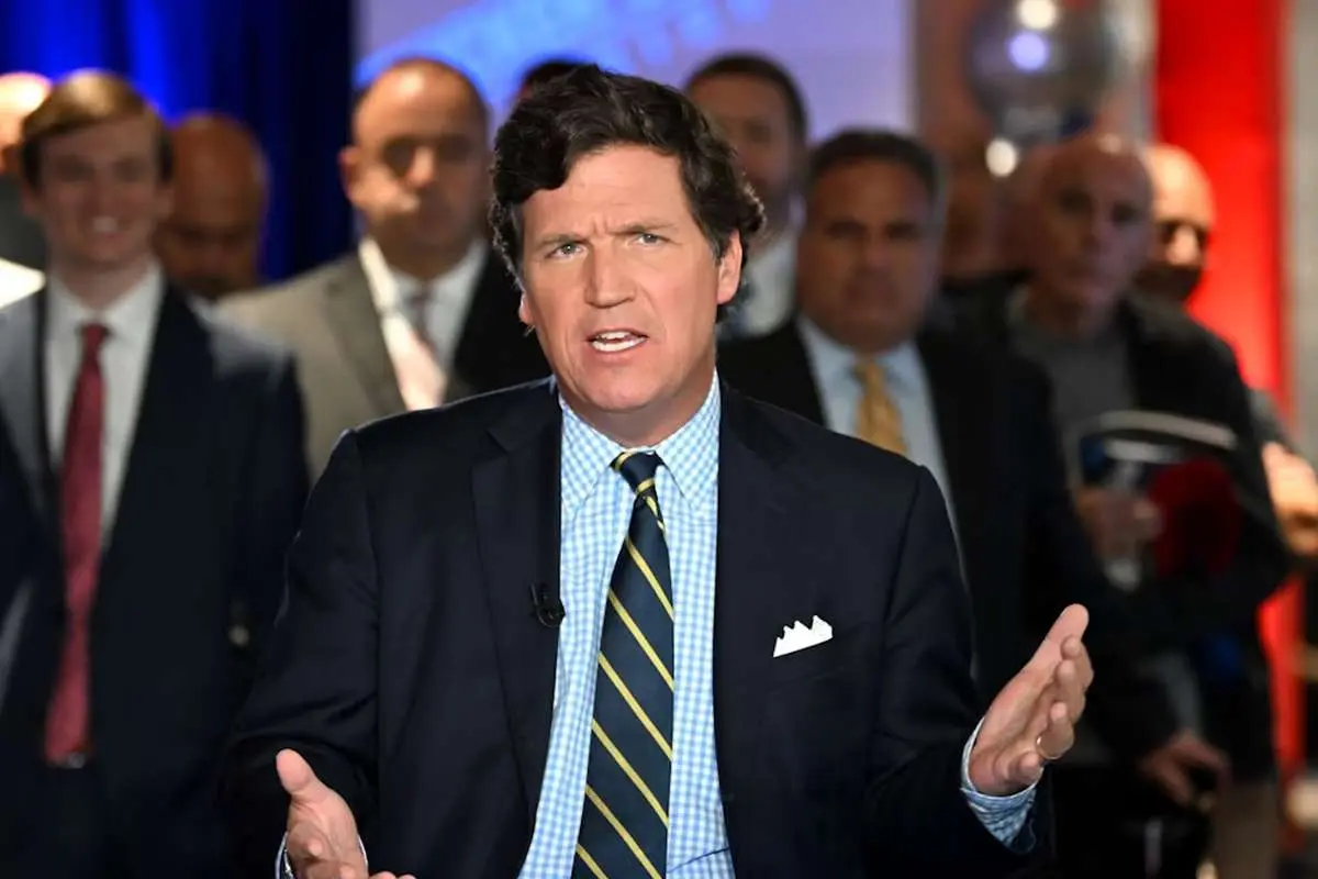 کارلسون: ترس از برنامه هستهای ایران اغراقشده است