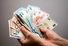 قیمت جدید دلار، یورو و سایر ارزها برای امروز شنبه ۴ بهمن ۱۴۰۴ + جدول قیمت جدید دلار، یورو و سایر ارزها برای امروز شنبه ۴ بهمن ۱۴۰۴ + جدول