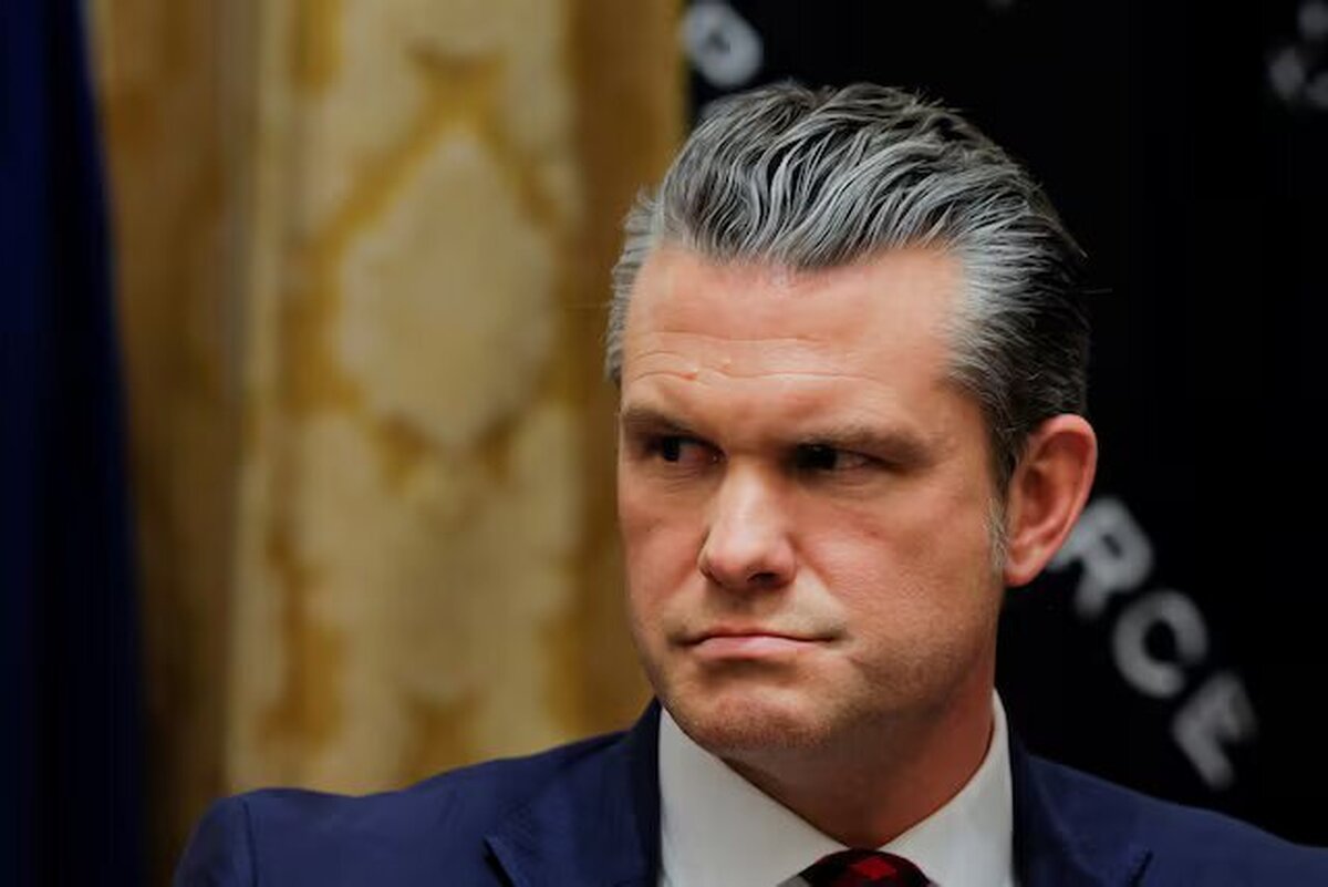 وزیر دفاع آمریکا: نیروهای آمریکایی بر عرشه نفتکش مرتبط با ونزوئلا در اقیانوس هند سوار شدند