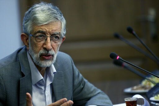 حداد عادل: پهلوی برنمی‌گرده!