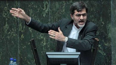 حمله کوچک‌زاده به سید حسن خمینی؛ عراقچی گفت این اصلاح طلب‌ها بیش از همه به من صدمه می‌زنند/ حاجی‌بابایی: مطالب مغایر، در خط انقلاب نیست