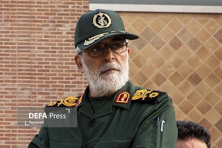 جانشین قرارگاه ثارالله سپاه: آمریکا در نهایت، مقابل ایران شکست خواهد خورد/ کسی نمیتواند جایگاه رهبری را با لفاظیها در بین مردم تنزل دهد